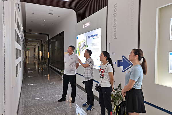 1623561835365248.jpg bace48bb82be01c11ce4831cfb3ad37.jpg